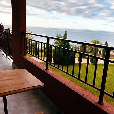 Beautiful Apartment Right By The Sea, Święty Włas Zewnętrze zdjęcie