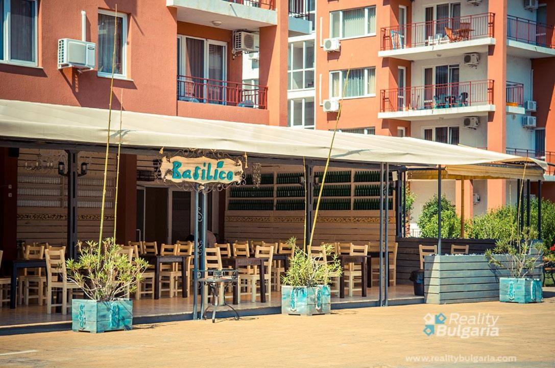 Beautiful Apartment Right By The Sea, Święty Włas Zewnętrze zdjęcie